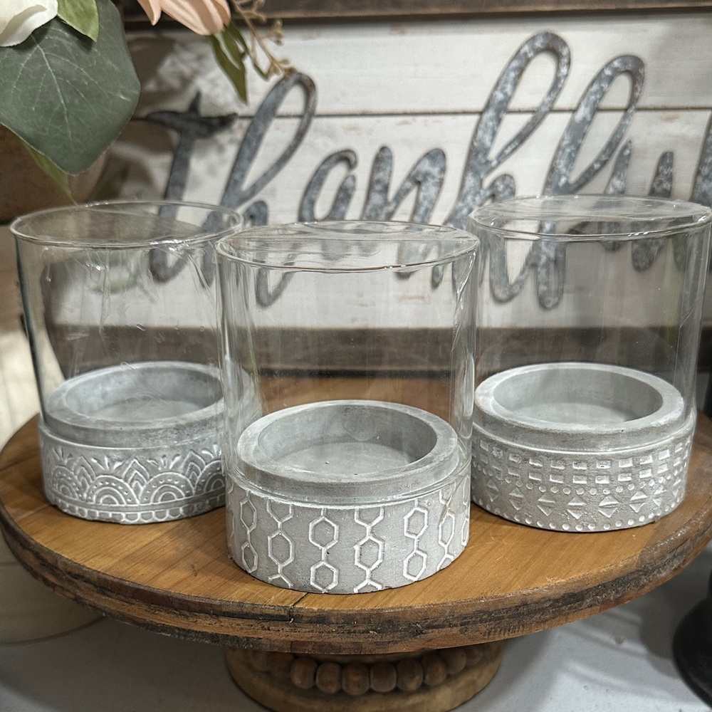 Textured Gray and white  Candle Holders
Includes 4